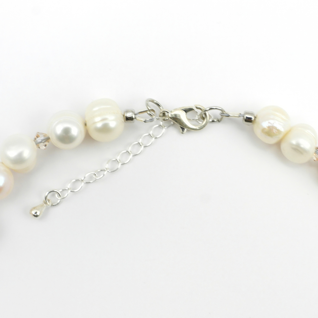 Freshwater Pearl & Crystal Necklace